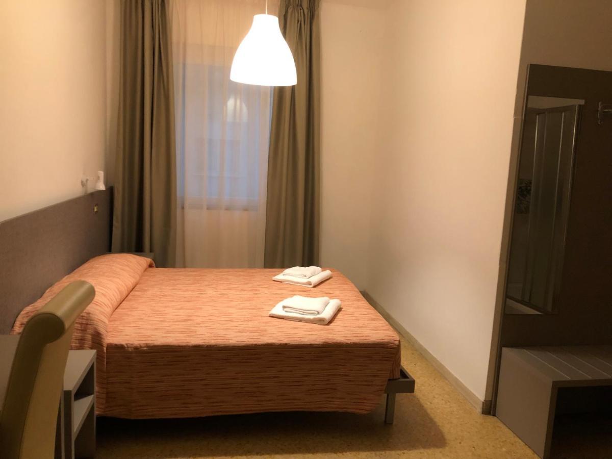 Hotel Adriatico Bibione Bagian luar foto